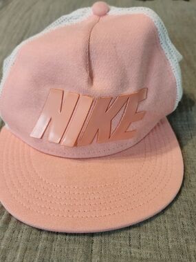 Nike vtg straight bill hat youth one size